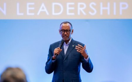 Perezida Kagame yasabye abayobozi gukora ibyiza bakareka kwikuza