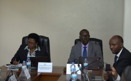 Abajyanama b’Ubuzima bashyizwe igorora