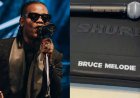 Bruce Melodie yahawe microphone yakoreshejwe ku ruganda