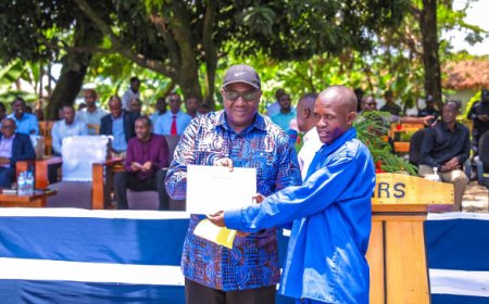 Abasoje amasomo i Wawa bizejwe akazi