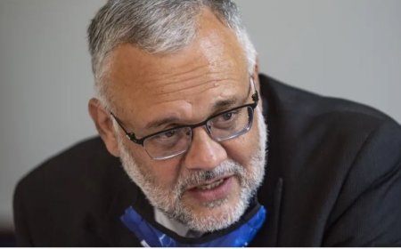 Ebrahim Rasool ntiyemerewe kuba muri Amerika nk’ambasaderi wa Afurika y’Epfo