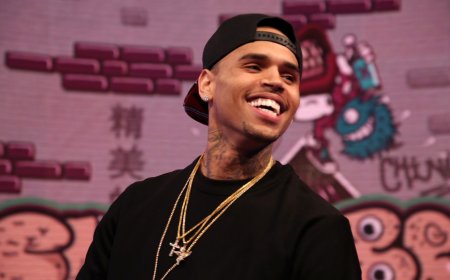 Chris Brown yiyongereye mu bazatarama muri Afro Nation