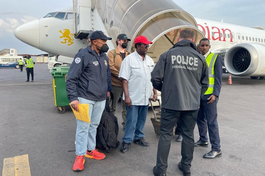 Amerika yohereje mu Rwanda Ahmed Napoleon wahamijwe ibyaha bya Jenocide (Amafoto)