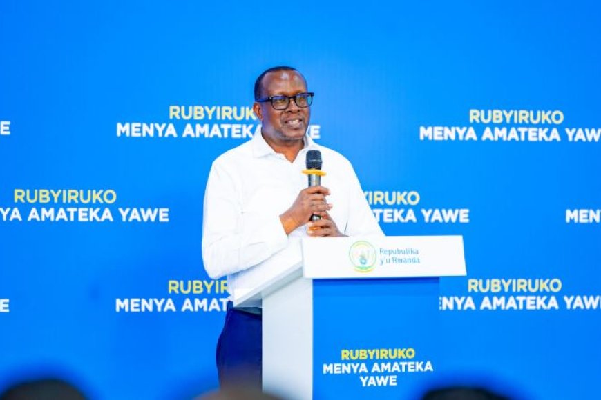 Imbuga nkoranyambaga muzikoreshe neza muvuga gahunda za leta-Minisitiri Bizimana