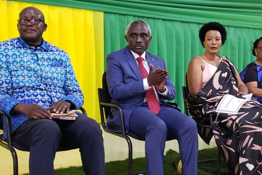 Uturere twa Karongi na Rusizi twabonye abayobozi bashya