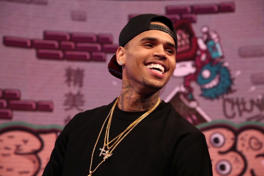 Chris Brown yiyongereye mu bazatarama muri Afro Nation
