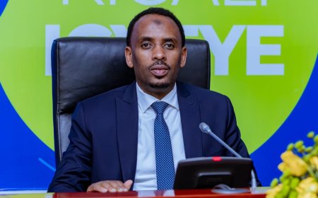 Munyakazi Sadate nawe yagize ubutumwa aha abanyarwanda muri ibi bihe turimo byo kwibuka