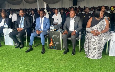 KWIBUKA 31: Nyarugenge bashyize indabo ku rwibutso rwa Jenoside ruherereye Rwampara
