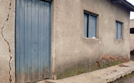 Kamonyi: Abarokotse Jenoside yakorewe Abatutsi barasaba gusanirwa amazu ashaje