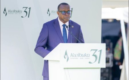 Min. Bizimana yagaragaje ko hari abanyapolitiki bagipfobya Jenoside yakorewe Abatutsi bagoreka imibare y'abishwe