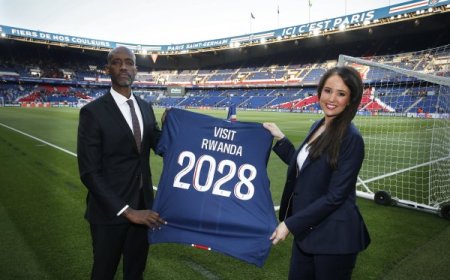 PSG izakina igikombe cy'Isi cy'ama Clubs yambaye Visit Rwanda ku kuboko
