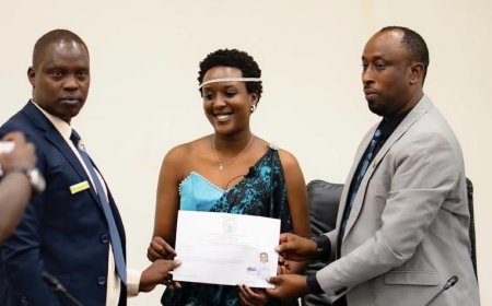 Harimo uwo muri Hollywood! Dore ibyamamare byahawe Ubwenegihugu bw’u Rwanda