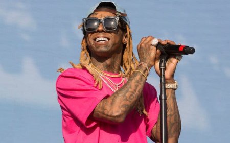 Lil Wayne yazinutswe Super Bowl