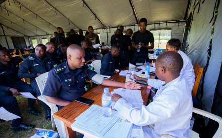 Abapolisi  basaga 180 batanze amaraso yo kuzagoboka abarwayi