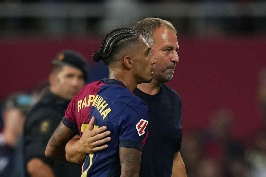 Raphihna yashimagije umutoza Hansi Flick wamugize uw'ingenzi muri FC Barcelona
