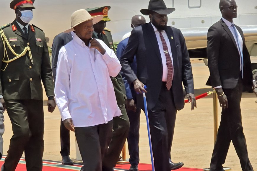 Perezida Museveni yagiye i Juba guhura na mugenzi we Salva Kiir
