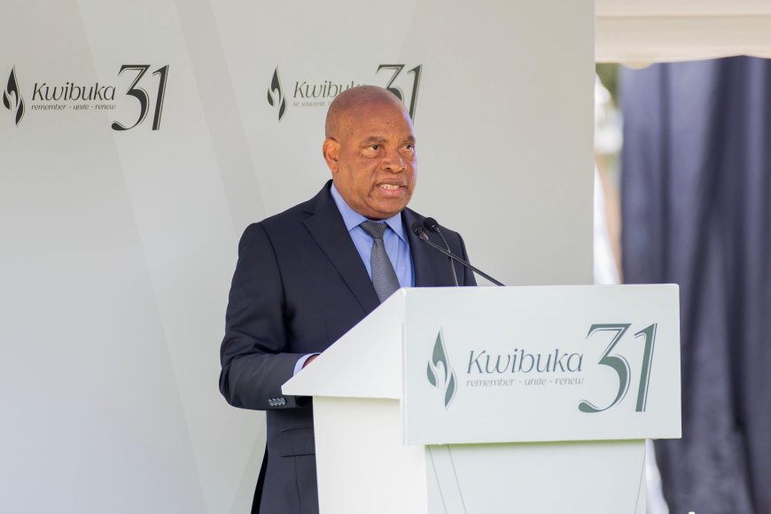 Perezida wa Sena y’u Rwanda yagaragaje ko ubutegetsi bubi bwakoze Jenoside yakorewe Abatutsi bwayikomoye ku bakoroni b’u Bubiligi