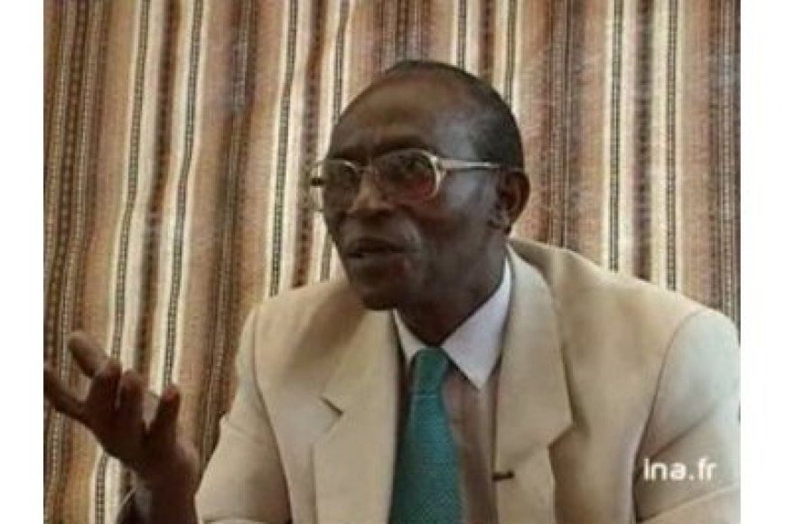 Tariki 19 Mata 1994 Perezida Theodore Sindikubwabo yakanguriye Abanyabutare gukora (Kwica Abatutsi)