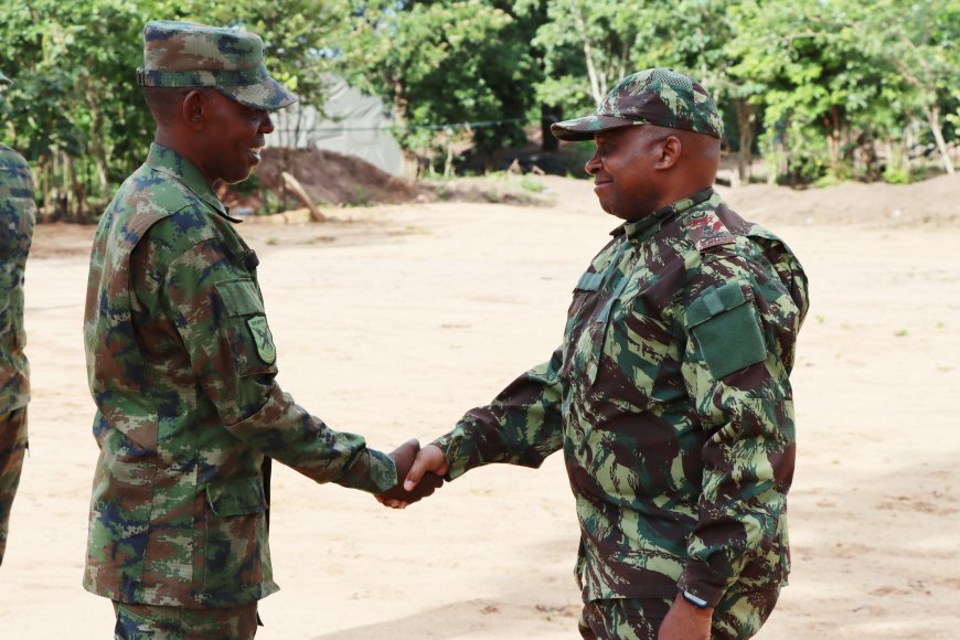Ingabo za Mozambique zashimiye iz'u Rwanda ziri i Cabo Deligado