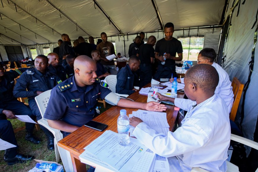 Abapolisi basaga 180 batanze amaraso yo kuzagoboka abarwayi