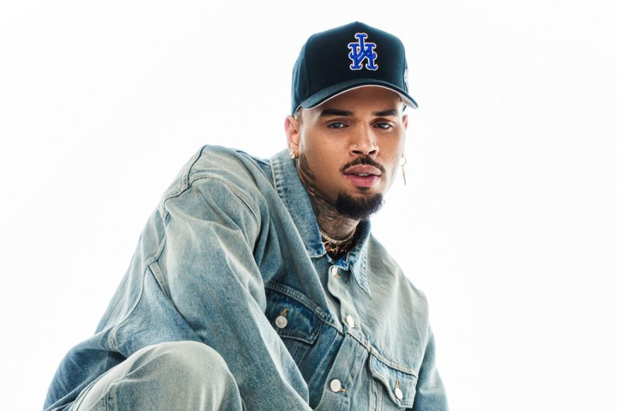 Chris Brown yagejejwe mu nkiko