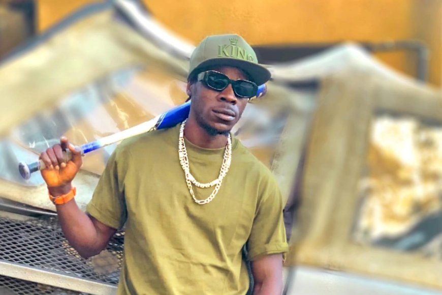 Alien Skin yavuze nyirabayazana wo guhondagurwa kwe