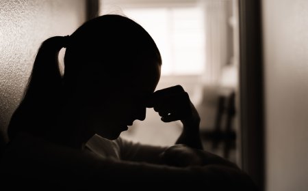 Knowledge of the five phases of sorrow and coping mechanisms