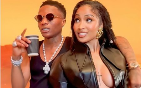 Shenseea azahurira ku rubyiniro na Wizkid i Los Angeles