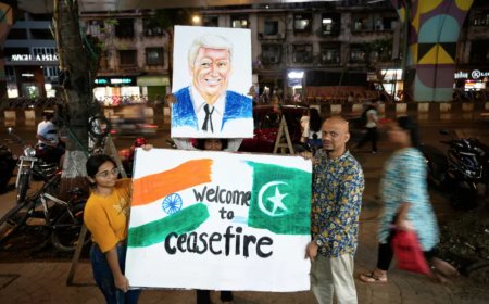 What were the gains and losses for India and Pakistan during their military standoff?