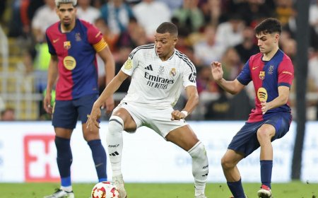 Real Madrid yakomeye amashyi FC Barcelona yatumye yitekerezaho