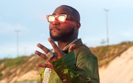 Davido yahishuye ikintu yari gukora iyo ataza kuba umuhanzii