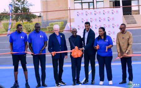 AMAFOTO- Hafunguwe ikibuga cya BasketBall