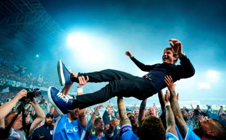 Napoli yanditse amateka mashya yegukana igikombe cya Kane cya Serie A