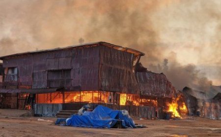 Kigali: Agakiriro ko ku Gisozi kafashwe n’inkongi y’umuriro [AMAFOTO]