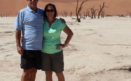 Namibia: Intare yishe mukerarugendo agiye ku bwiherero