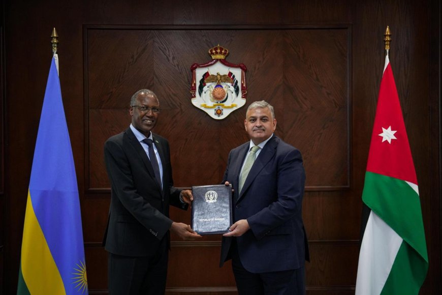 Amb. James  Ngango yatanze impapuro zimwemerera guhagararira u Rwanda muri Jordanie