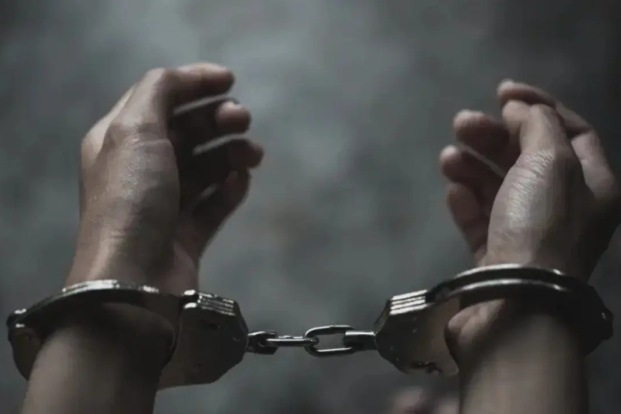 Umugabo w’imyaka 50 yafunzwe azira gufasha inyeshyamba