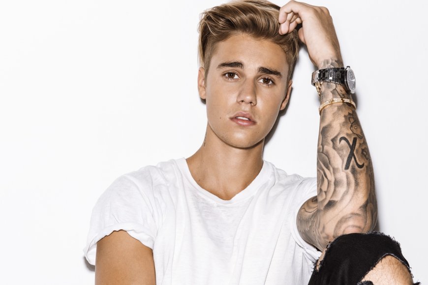 Ubukene bwatumye Justin Beiber agurisha uburenganzira ku bihangano bye