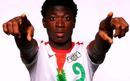 Rutahizamu wari mu biganiro na APR FC yasinyiye Esperance De Tunis