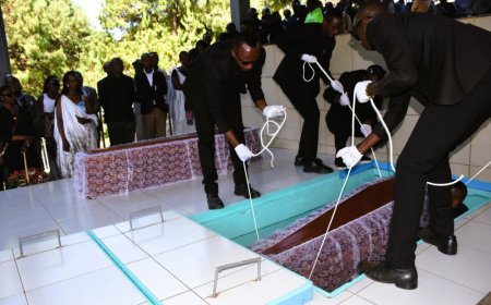 Karongi: Imibiri 65 y’Abatutsi bishwe muri Jenoside yashyinguwe mu cyubahiro