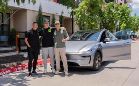 Bwa mbere imodoka yitwaye iminota 30