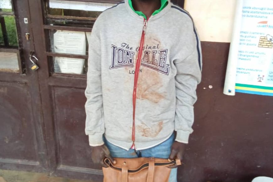 Rusizi: Yatawe muri yombi nyuma yo gushikuza umukobwa agakapu karimo telefone