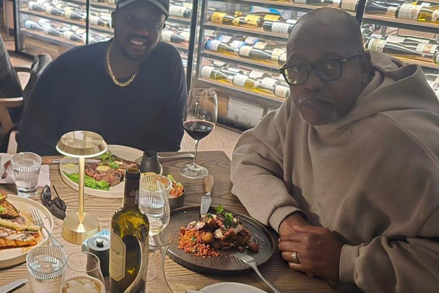 Coach Gaël held bilateral discussion with Colin Gayle