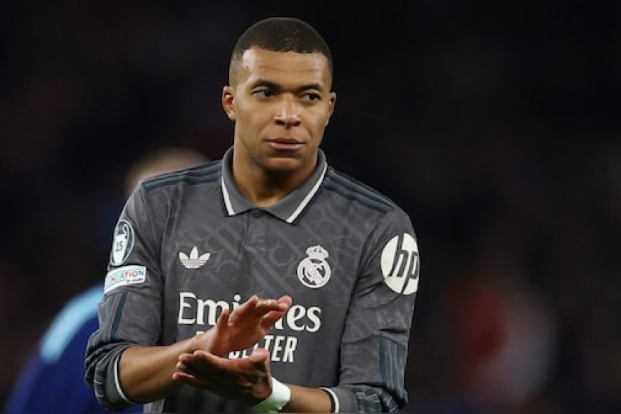 Kylian Mbape wari washegeshwe n'inzoka yavuye mu bitaro