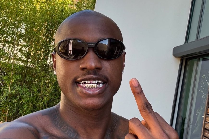 Ric Hassani yateye umugongo akazi ko muri banki yerekeza mu muziki, uwinjiriye urugo rwa Eminem yakatiwe imyaka 30 muri gereza, Ruger yahinduye uko agaragara (Avugwa hanze)