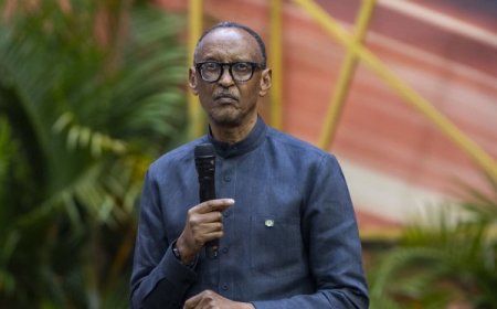 Perezida Kagame yasubije abashinja u Rwanda kwiba amabuye y’agaciro ya RDC
