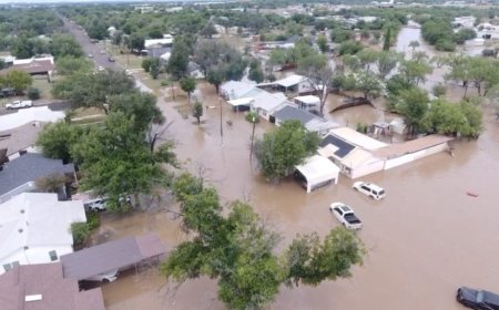 Umwuzure wishe abantu 51 muri Texas