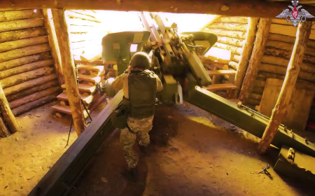 Ukraine ibisasu byongeye kugwa biyisiga mu bihombo