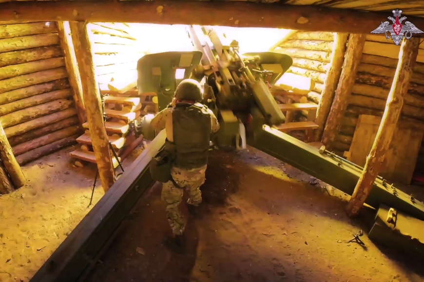 Ukraine ibisasu byongeye kugwa biyisiga mu bihombo