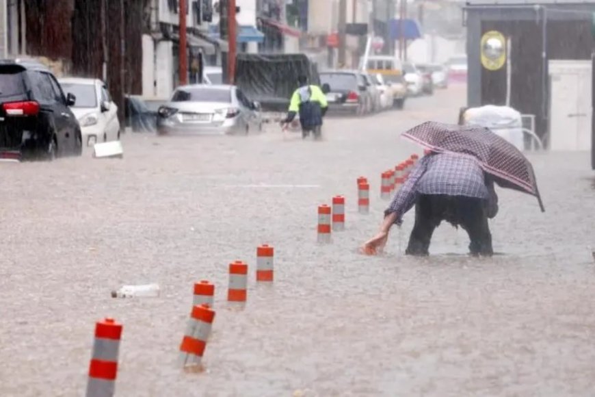 4 Dead, Over 1,300 Displaced After Torrential Rains Batter South Korea